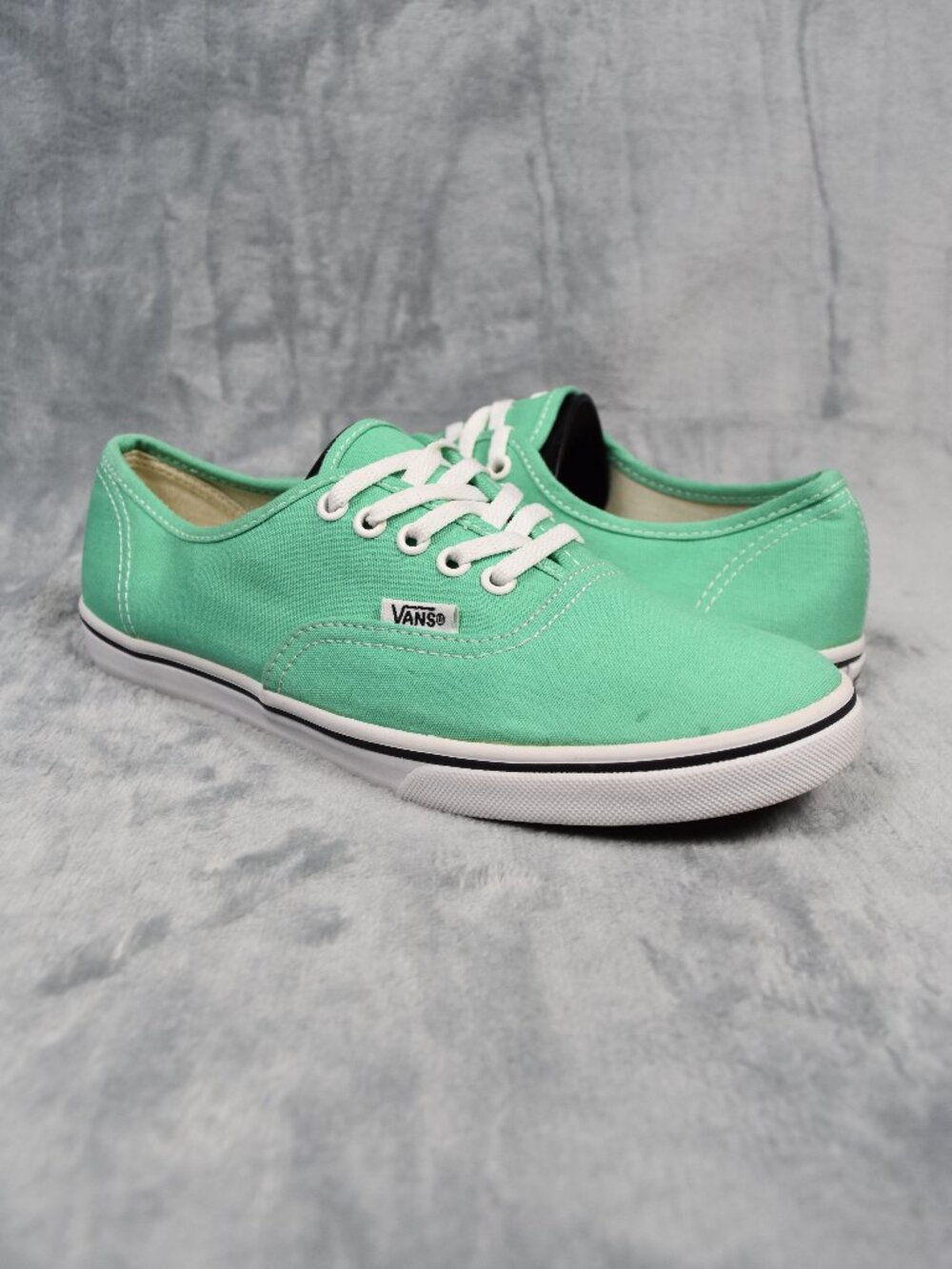 VANS Off the Wall Teal Green Skate Tennis Shoes Sneakers Women Size 6.5
